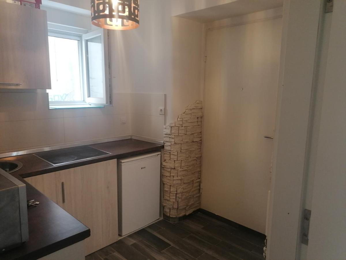 Appartamento Natasa Belgrado Esterno foto